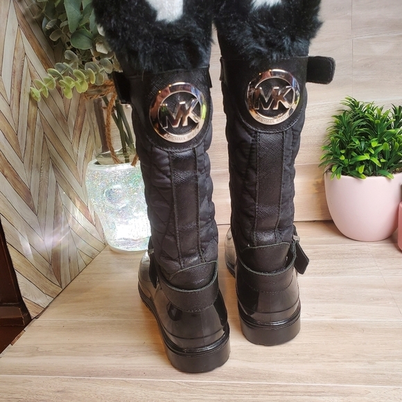 Michael Kors Snow Rain Boots Puffer Faux Fur Black Silver Accents Size 7 * - Picture 8 of 13